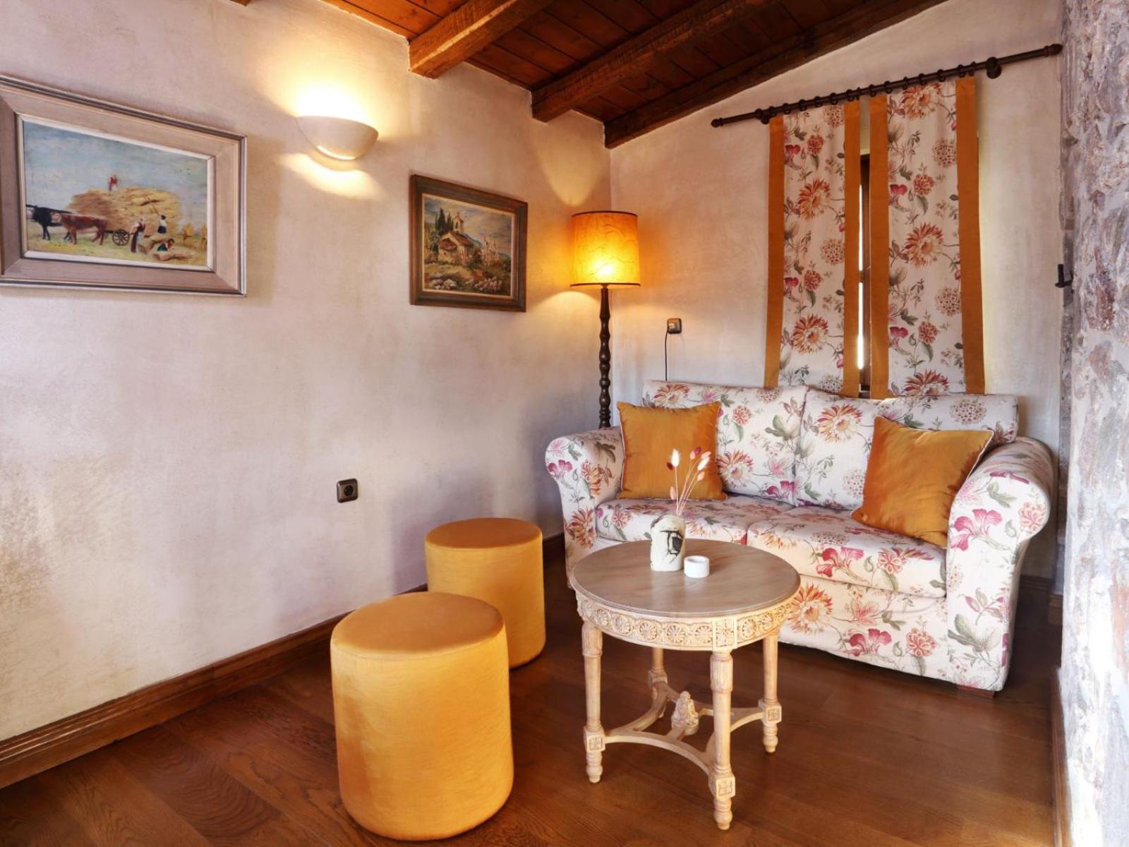 Lousiou Nymphes Escape Suites Δημητσάνα Εξωτερικό φωτογραφία