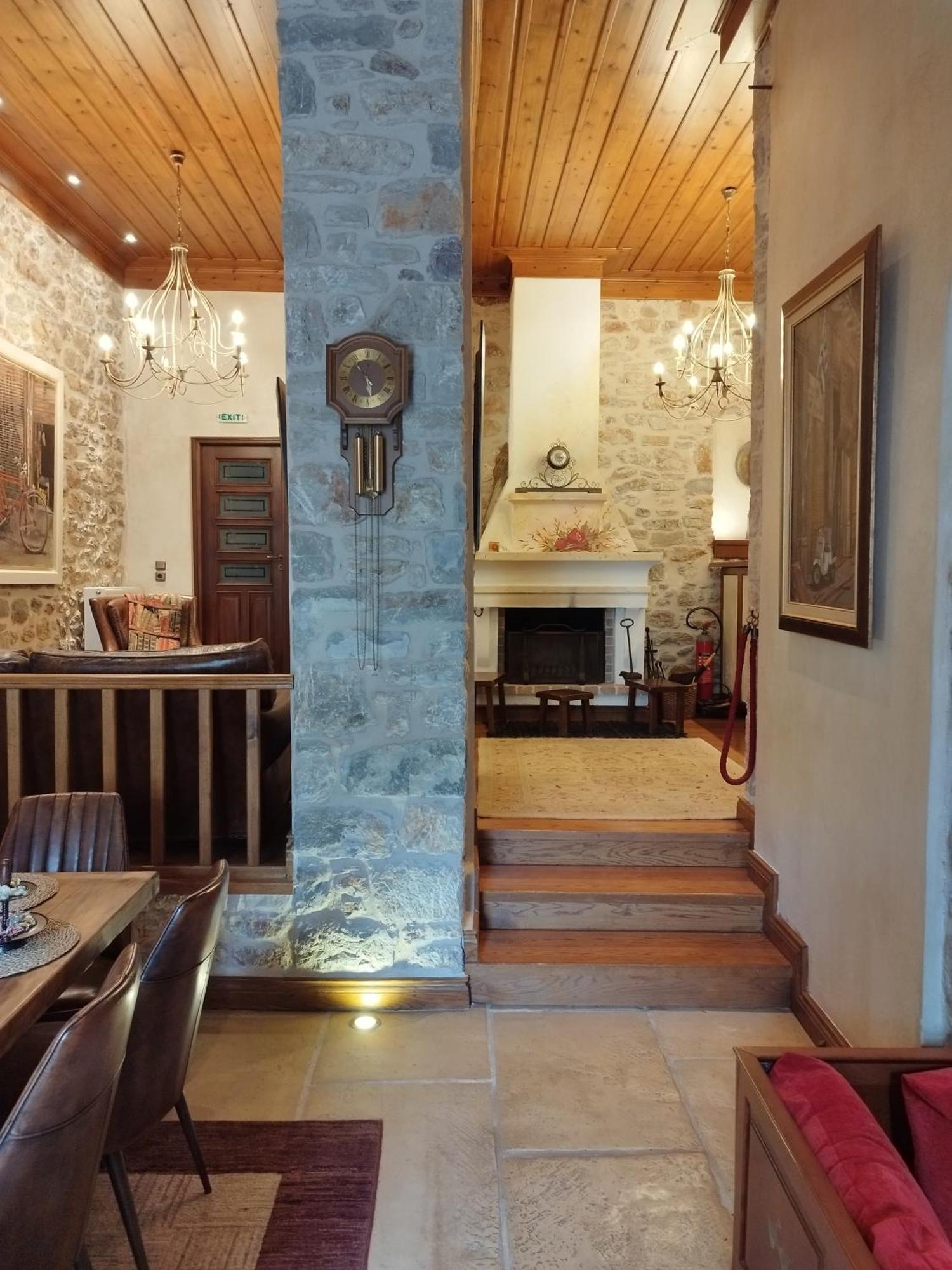 Lousiou Nymphes Escape Suites Δημητσάνα Εξωτερικό φωτογραφία